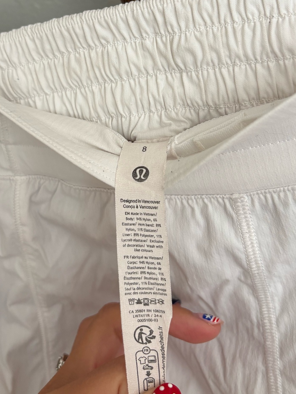 Lululemon shorts - Picture 4 of 4